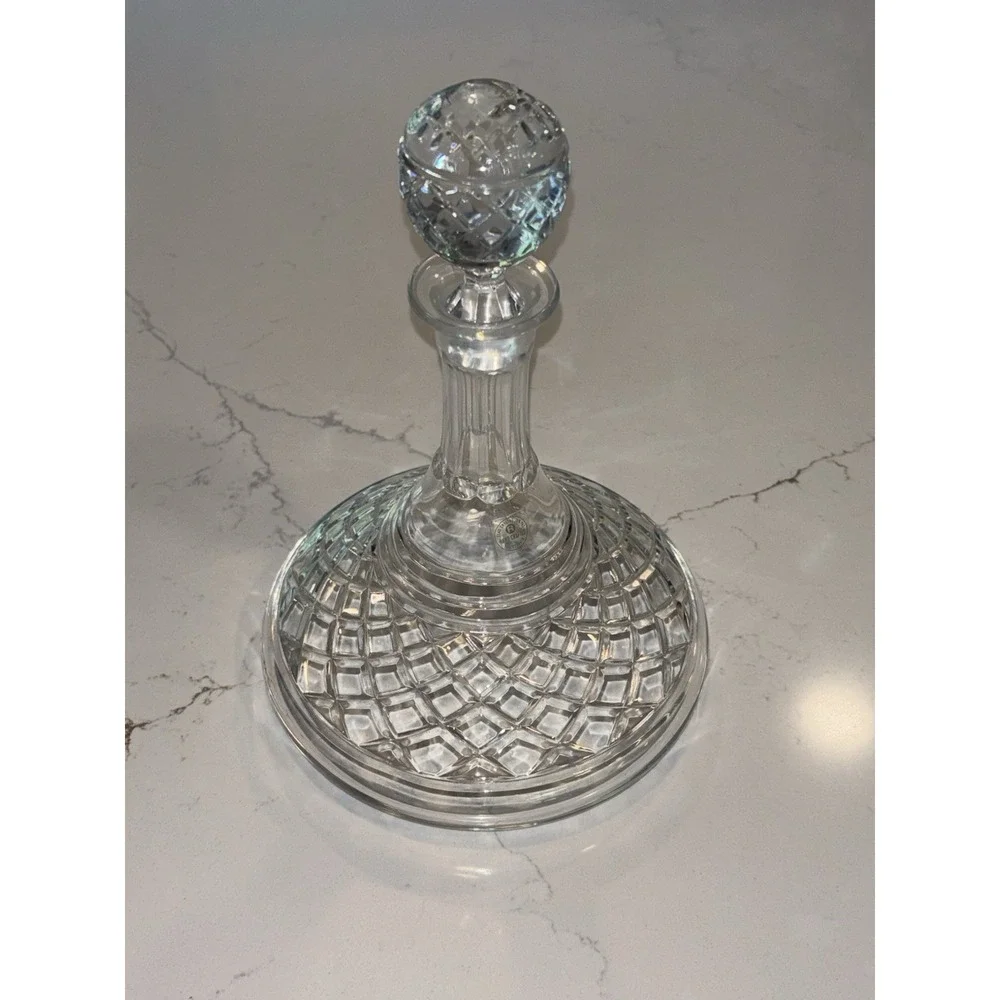 Rogaska Crystal Queen Ships Decanter w/Stopper Yugoslavia 26% Pb0 10 1/8